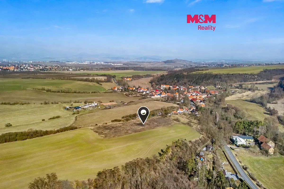 Prodej stavebního pozemku 1068 m²
